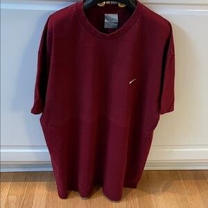 Nike Men's Burgundy Short Sleeve Tee
